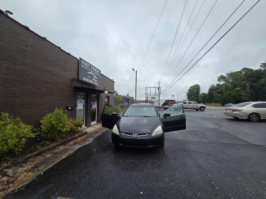 2004 Honda Accord EX 5AT's photo